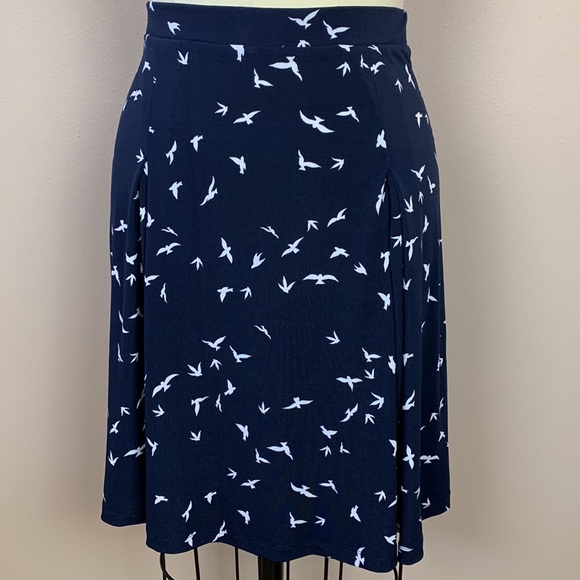 GILLI Navy Blue Pleated Skirt - Size Small - Picture 2 of 7
